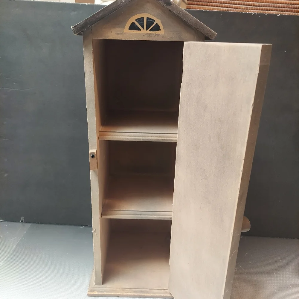 Cottage storage cupboard spices,cups ,candy soaps,cds,perfumes,cute in any room!